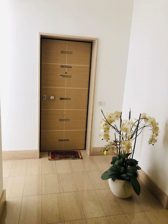 Berga Exclusive Suite 5 Бари Экстерьер фото